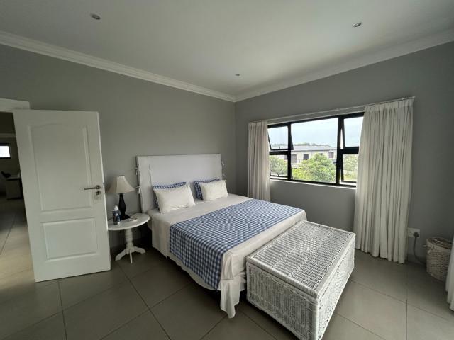 3 Bedroom Townhouse For Sale in New Salt Rock City