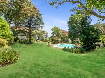 3 Bedroom Townhouse For Sale in Northcliff