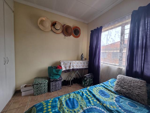 3 Bedroom Townhouse For Sale in Alberton North