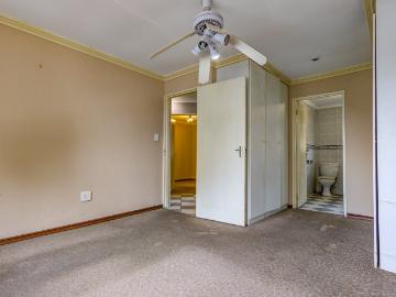 3 Bedroom Townhouse For Sale in Allen Grove