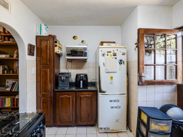 3 Bedroom Townhouse For Sale in Amanzimtoti