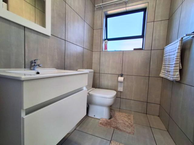 3 Bedroom Townhouse For Sale in Amandasig