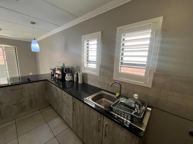 3 Bedroom Townhouse For Sale in Amberfield