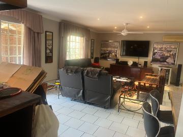 3 Bedroom Townhouse For Sale in Arborpark