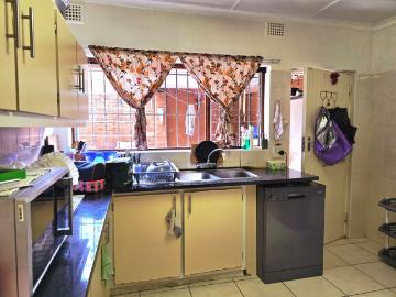 3 Bedroom Townhouse For Sale in Assagay