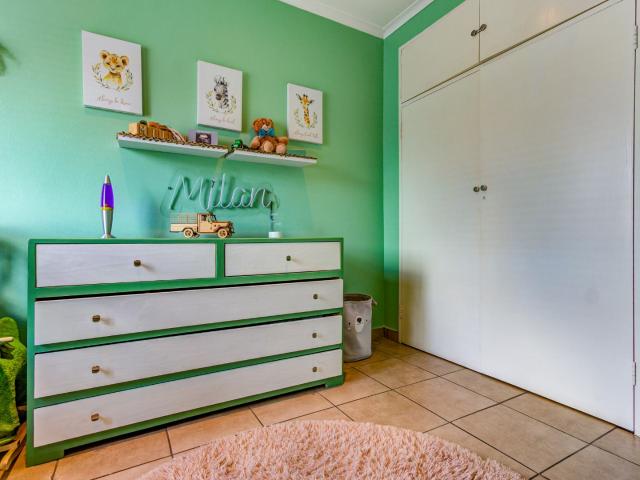 3 Bedroom Townhouse For Sale in Aston Manor