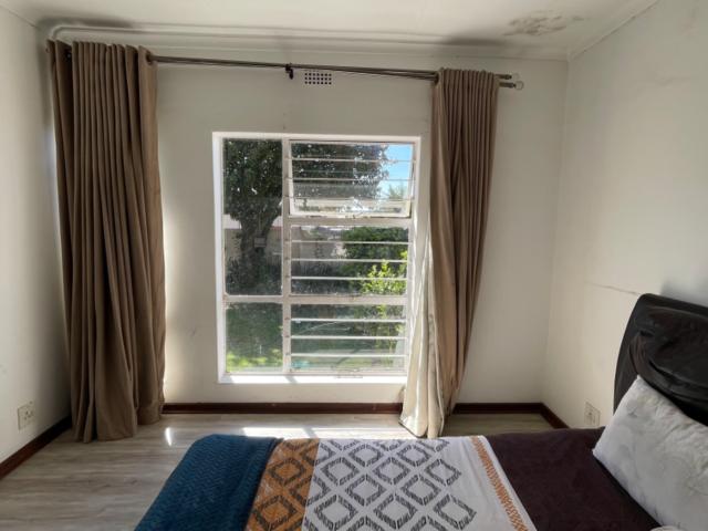3 Bedroom Townhouse For Sale in Buccleuch