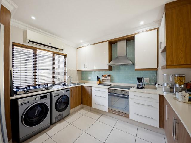 3 Bedroom Townhouse For Sale in Ballito Central