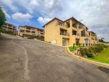 3 Bedroom Townhouse For Sale in Bassonia Rock