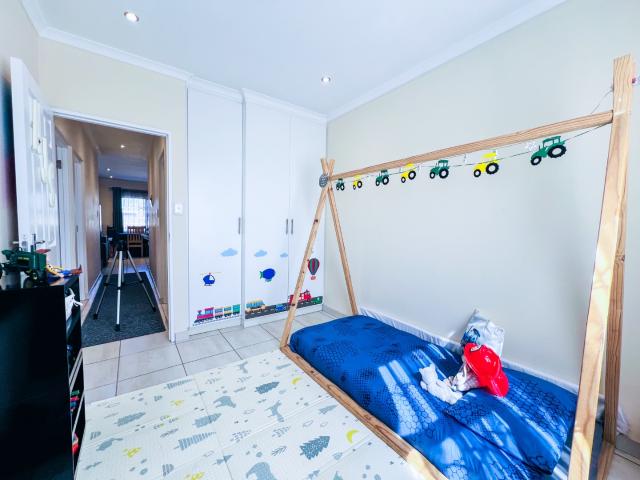 3 Bedroom Townhouse For Sale in Bishopstowe