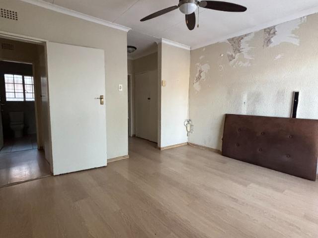 3 Bedroom Townhouse For Sale in Birchleigh