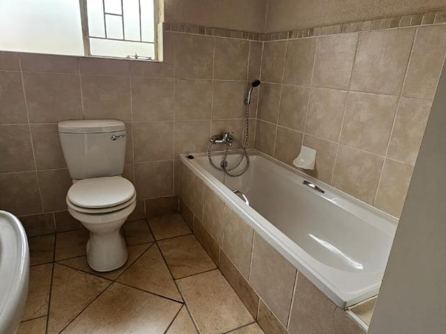3 Bedroom Townhouse For Sale in Bo dorp