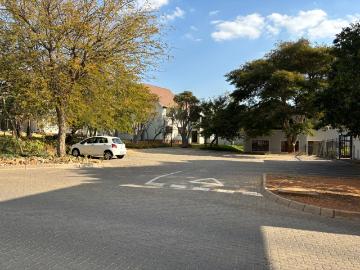 3 Bedroom Townhouse For Sale in Boardwalk