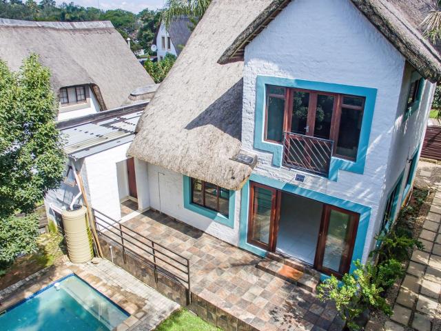 3 Bedroom Townhouse For Sale in Boskruin