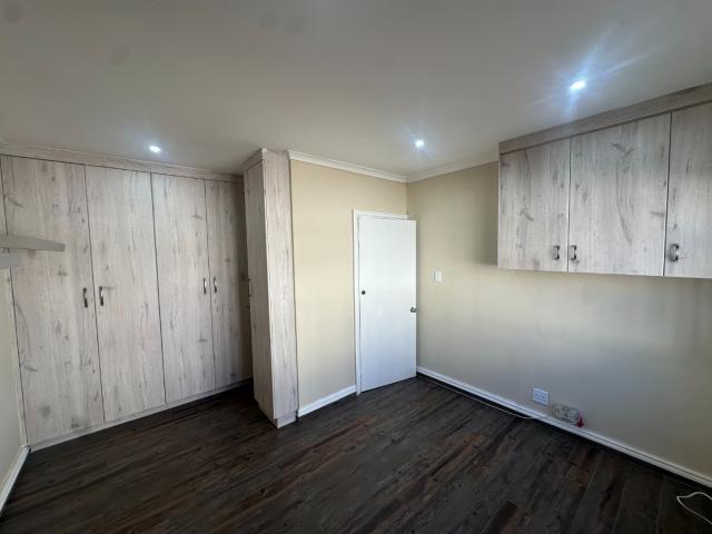 3 Bedroom Townhouse For Sale in Broadlands