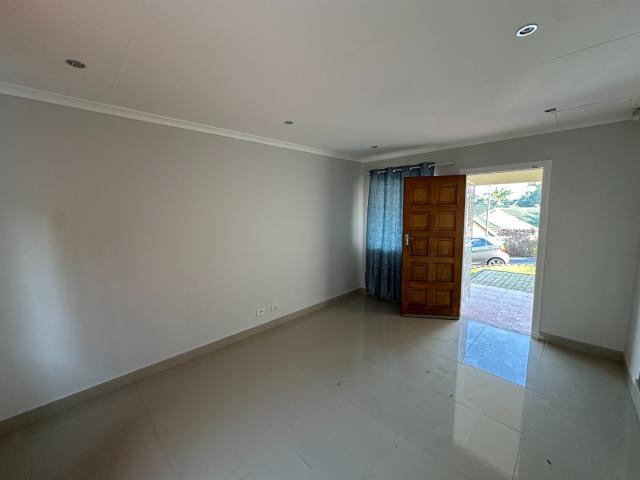 3 Bedroom Townhouse For Sale in Broadlands