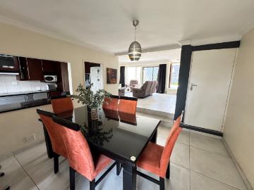 3 Bedroom Townhouse For Sale in Bruma