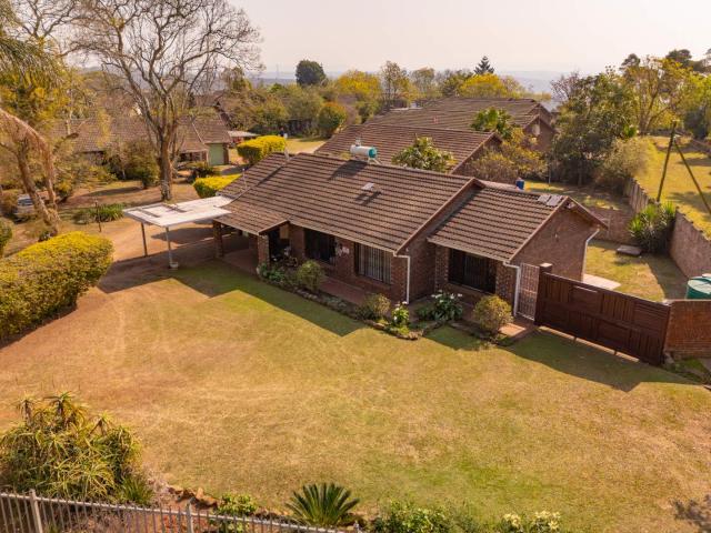 3 Bedroom Townhouse For Sale in Camperdown
