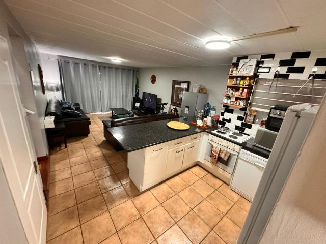 3 Bedroom Townhouse For Sale in Caribbean Beach