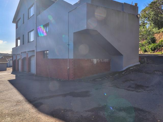 3 Bedroom Townhouse For Sale in Carrington Heights