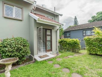 3 Bedroom Townhouse For Sale in Carrington Heights