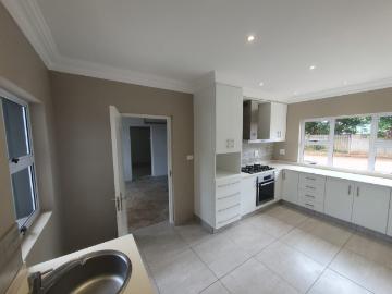 3 Bedroom Townhouse For Sale in Clansthal