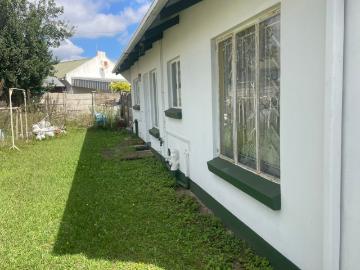 3 Bedroom Townhouse For Sale in Cleland