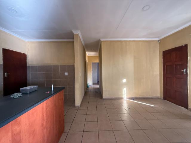 3 Bedroom Townhouse For Sale in Duvha Park