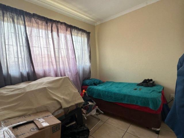 3 Bedroom Townhouse For Sale in Dalpark