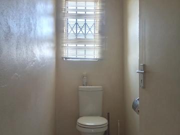 3 Bedroom Townhouse For Sale in Dawn Park