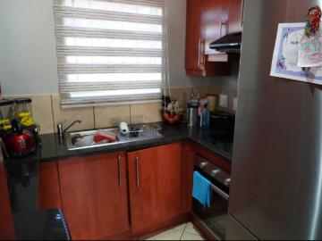 3 Bedroom Townhouse For Sale in Dawn Park