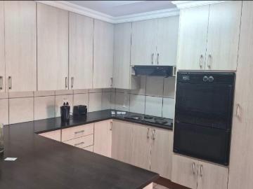 3 Bedroom Townhouse For Sale in Del Judor Ext 4
