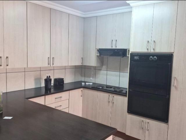 3 Bedroom Townhouse For Sale in Del Judor Ext 4