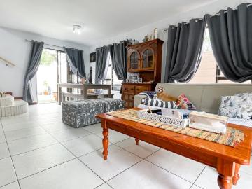 3 Bedroom Townhouse For Sale in Edenvale Central