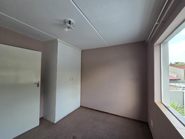 3 Bedroom Townhouse For Sale in Eden Glen