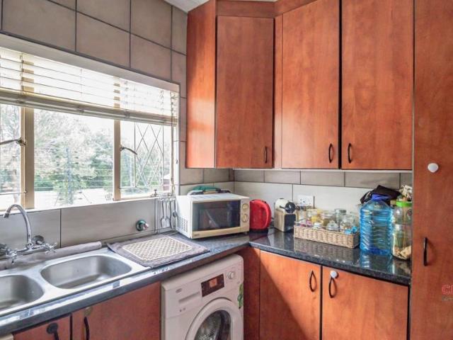 3 Bedroom Townhouse For Sale in Eden Glen