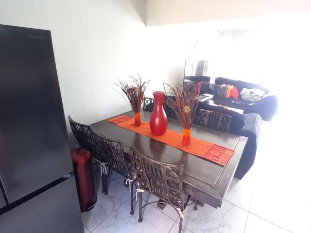 3 Bedroom Townhouse For Sale in Elandspark