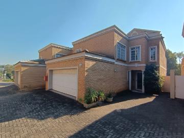3 Bedroom Townhouse For Sale in Eldo Glen