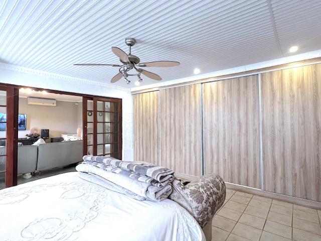 3 Bedroom Townhouse For Sale in Equestria