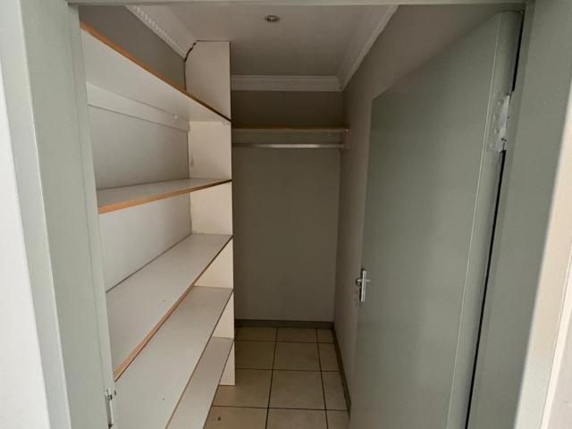 3 Bedroom Townhouse For Sale in Equestria
