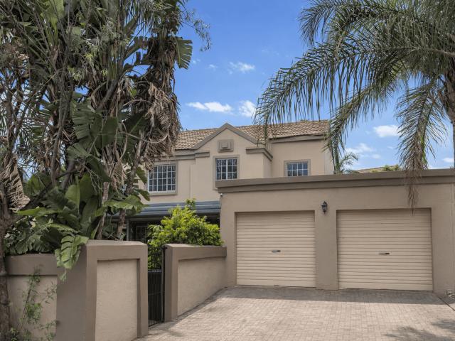 3 Bedroom Townhouse For Sale in Equestria