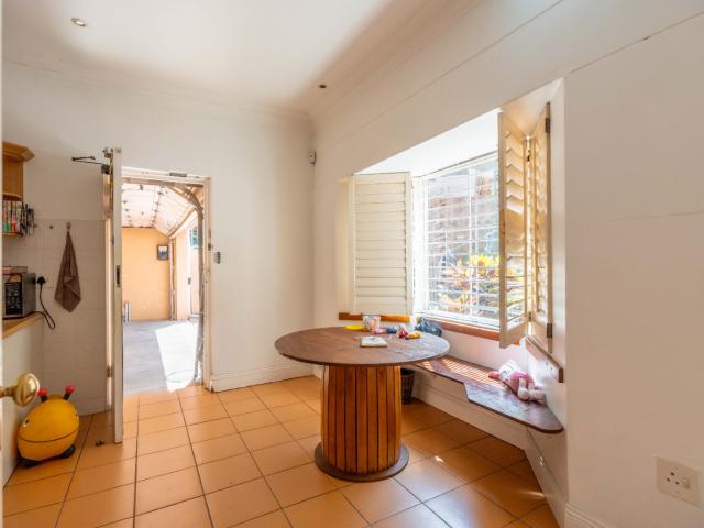 3 Bedroom Townhouse For Sale in Essenwood