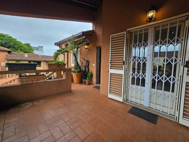 3 Bedroom Townhouse For Sale in Essenwood