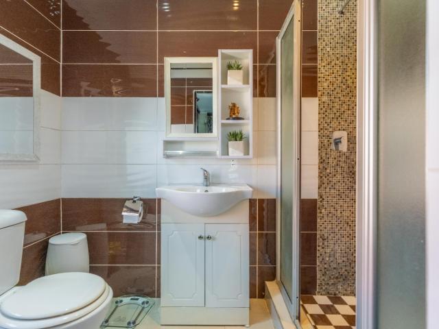 3 Bedroom Townhouse For Sale in Essenwood