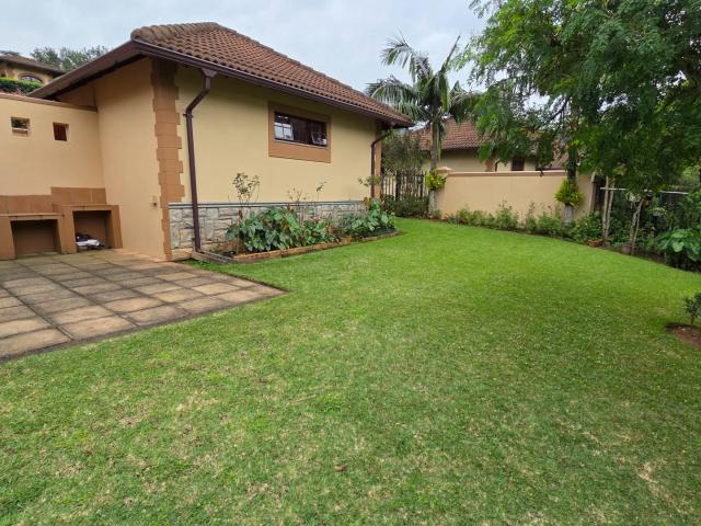 3 Bedroom Townhouse For Sale in Ferncliffe