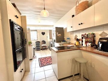 3 Bedroom Townhouse For Sale in Fichardt Park