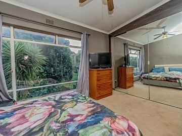 3 Bedroom Townhouse For Sale in Florida
