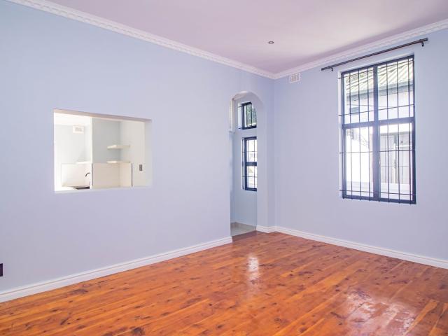 3 Bedroom Townhouse For Sale in Glenwood