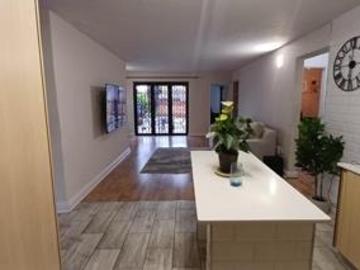 3 Bedroom Townhouse For Sale in Glen Marais