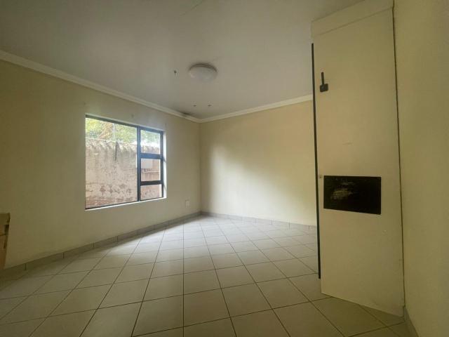 3 Bedroom Townhouse For Sale in Greenhills